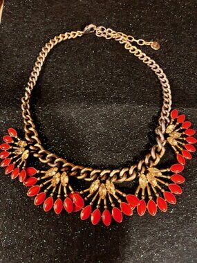 Stella and Dot Coral Stone Gold Tone Statement Necklace